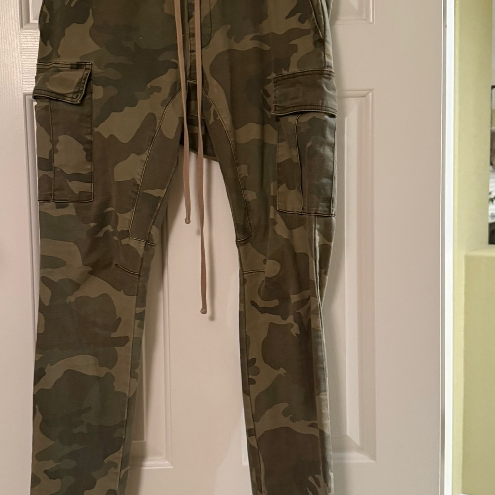 PacSun Olive Camouflage Cargo Pants